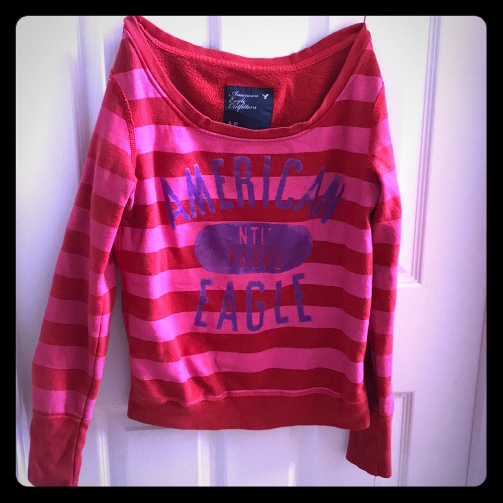 Oversized pullover sweatshirt